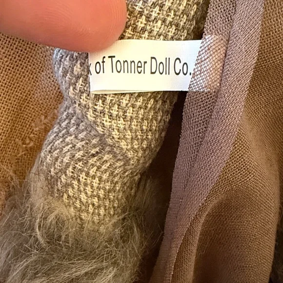 Robert Tonner Doll - Deja Vu Warrior Woman - Picture 13 of 15